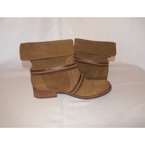 Matisse Prospector Boots Women’s Size 8.5 M Tan Suede Leather Cross Straps Ankle - Picture 12 of 16